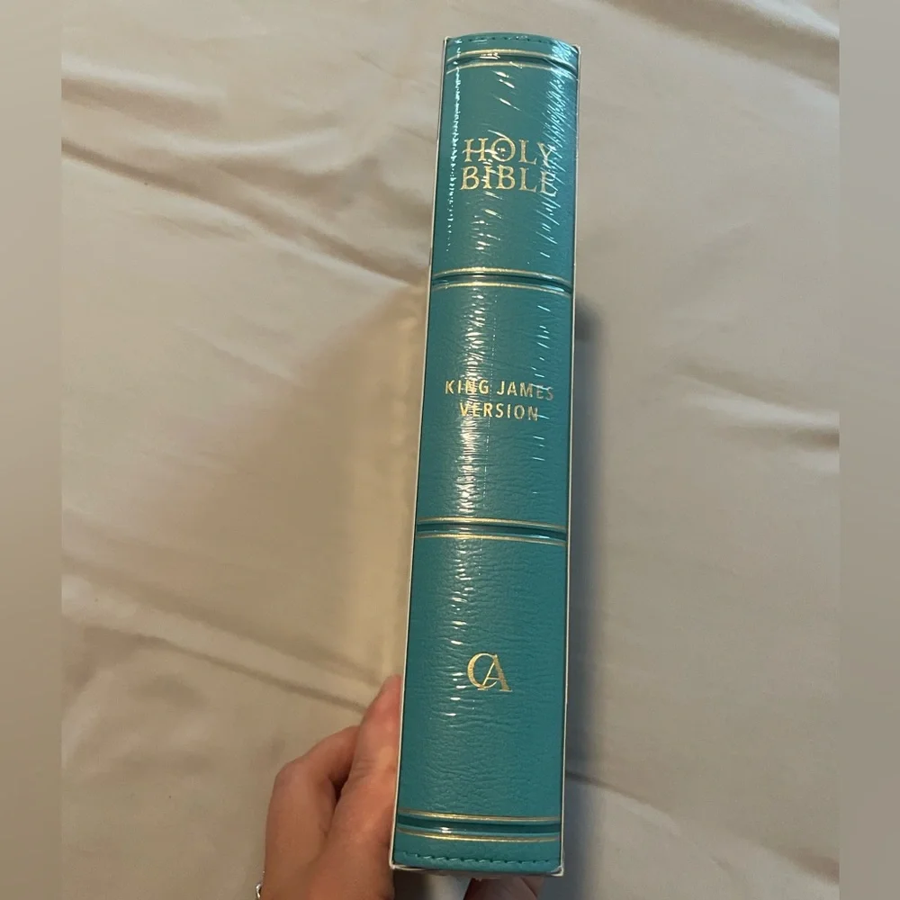 The Holy Bible King James Version Beautiful Teal Cover NWT - Picture 4 of 5